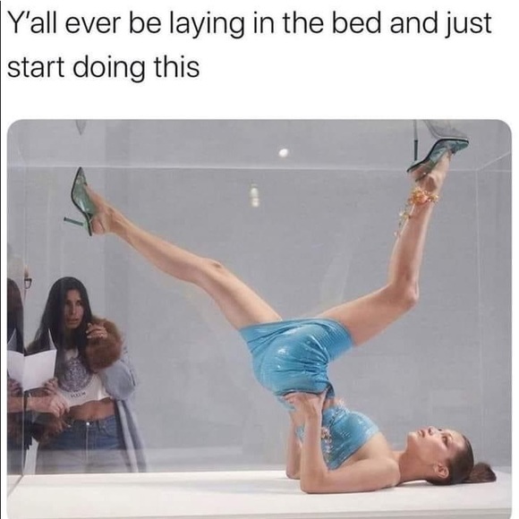 Meet Your Posher, Jen! - Picture 2 of 2